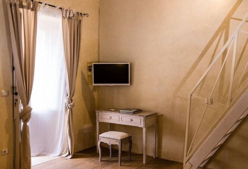 Номер Стандарт, Borgo Del Carato