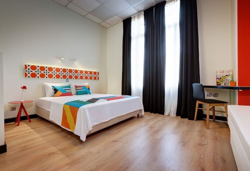 غرفة قياسية, Colors Central Ladadika