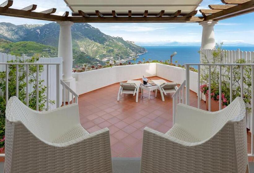 سوییت جونیور با چشم‌انداز دریا, Villa Piedimonte
