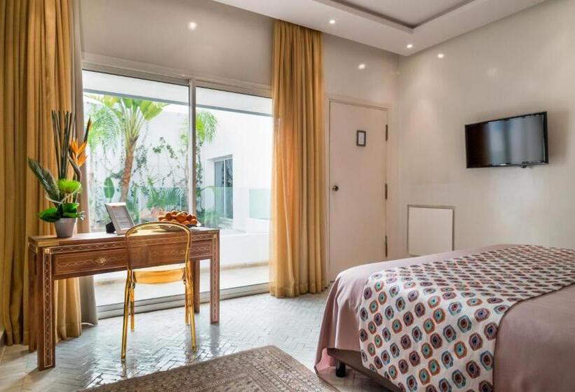 标准间, Riad Zyo