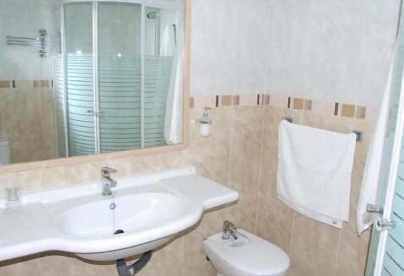 Номер Стандарт, Hostal Parador De Los Galanes