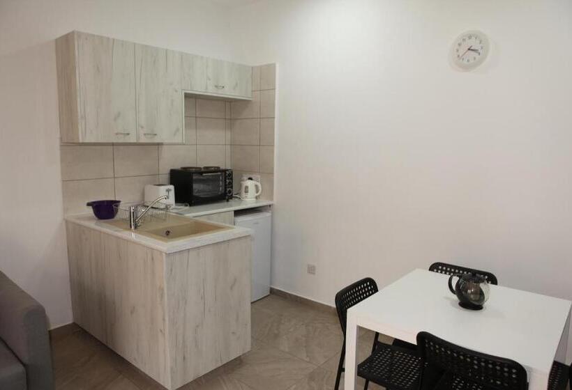 带2个卧室的高级公寓, Polyxeni Hotel Apartments
