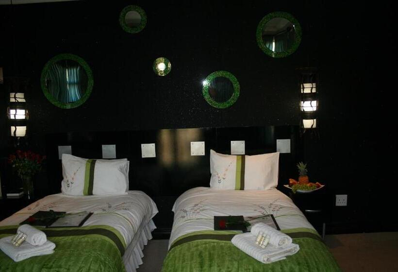 اتاق استاندارد یک نفره, Africa Paradise