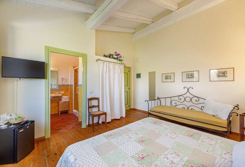 古典房间, Wine Resort Leda D Ittiri