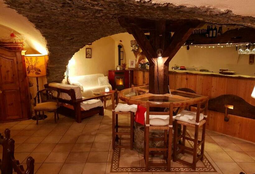اتاق استاندارد, Maison Dunoyer Chambres Et Tables D Hotes