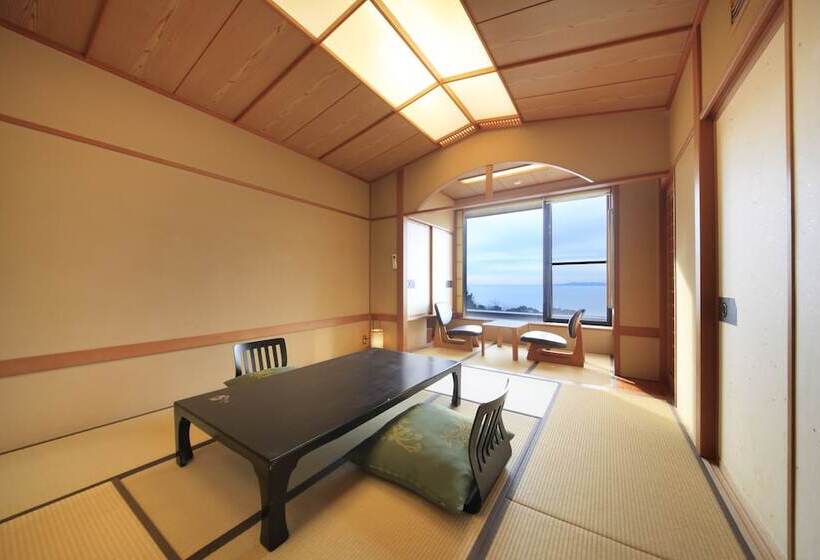 Номер Стандарт, Nishiizu Koyoi Onsen
