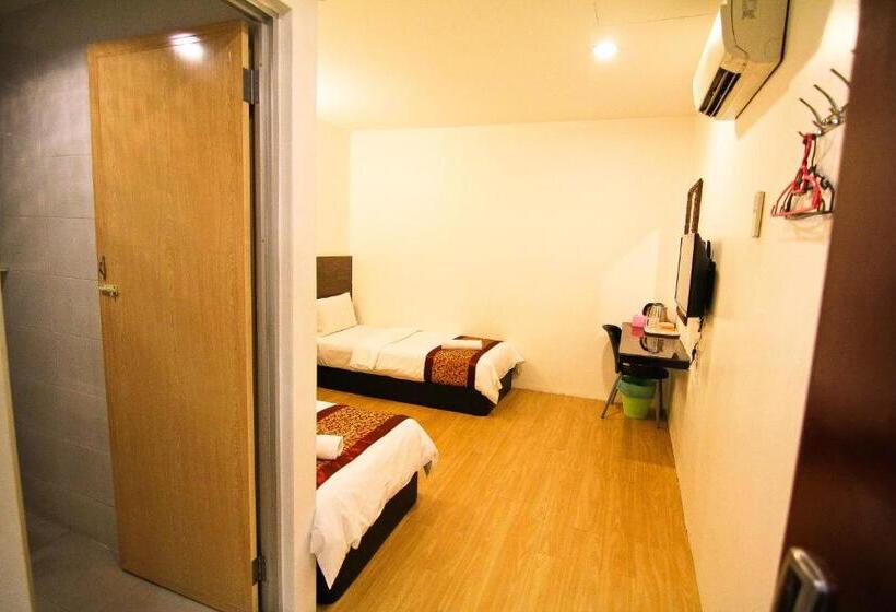 Номер Deluxe, Rasah Seremban