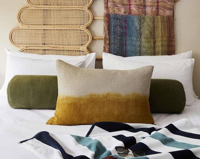 غرفة عائلية, The Big   Luxury Backpackers