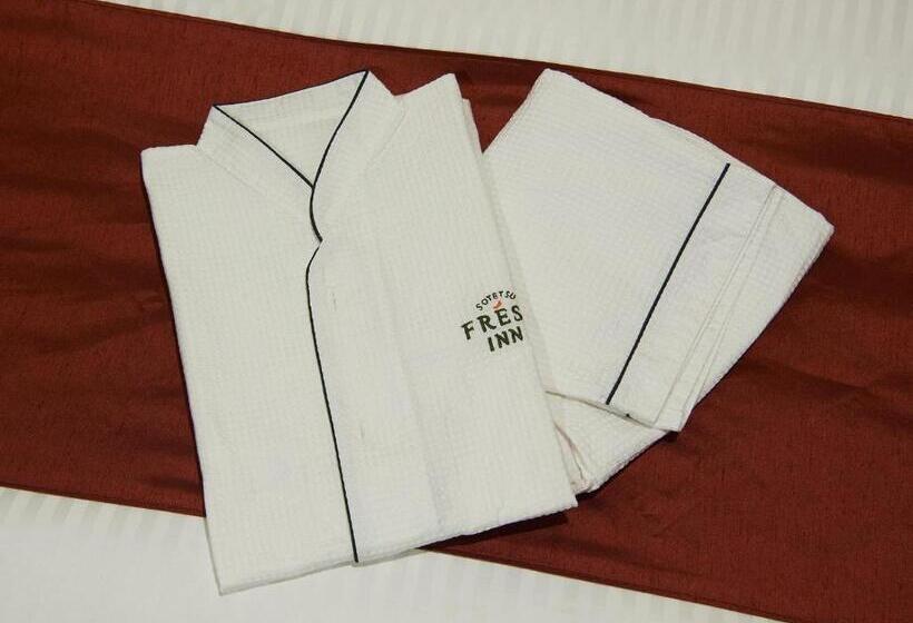 标准单人间, Sotetsu Fresa Inn Nihombashiningyocho