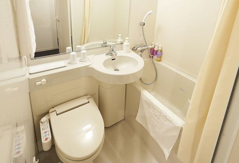 标准单人间, Sotetsu Fresa Inn Nihombashiningyocho