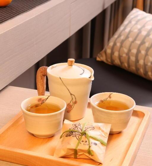 اتاق اجرایی, Day Plus Teascape