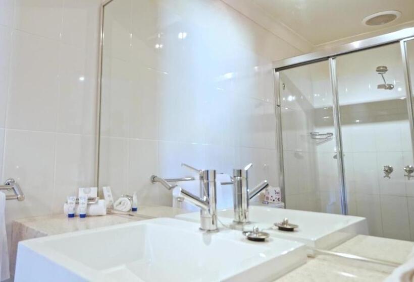 Трехместный Номер Deluxe, Cootamundra Heritage Motel & Apartments
