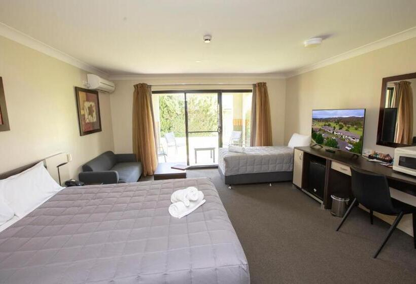 Трехместный Номер Deluxe, Cootamundra Heritage Motel & Apartments