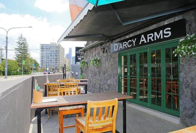 标准间, Darcy Arms Hotel Motel
