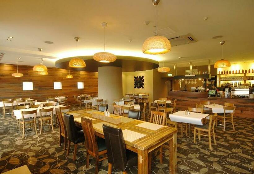 家庭间, The Formby