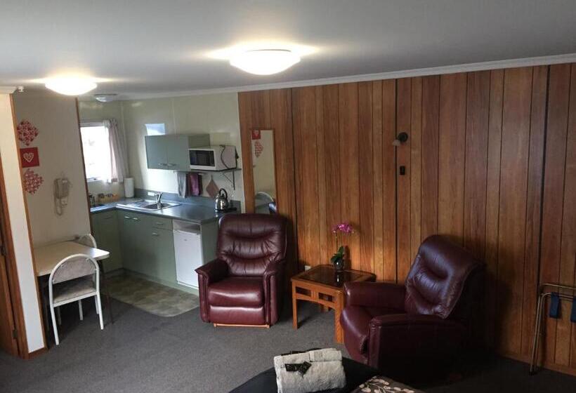 스탠다드 스튜디오 킹침대, Alexandra Motor Lodge Nz