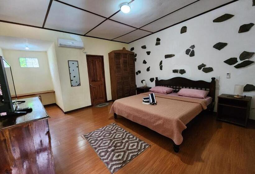 חדר פרמיום, Tiptop Hotel, Resto And Delishop