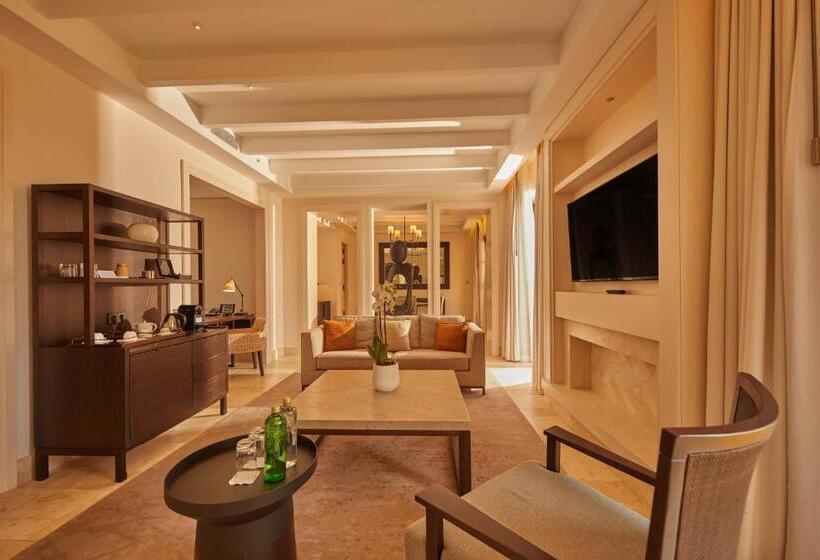 Suite, Cap Vermell Grand