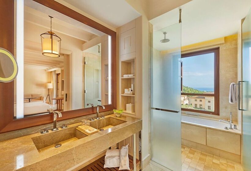 Junior Suite con Vistas, Cap Vermell Grand