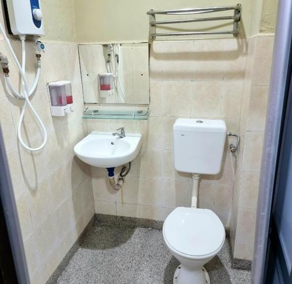 Quarto Triplo Deluxe, O Destiny Riverside