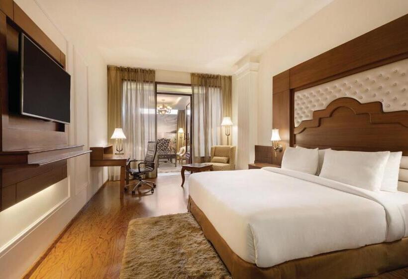 اتاق لوکس, Ramada Plaza By Wyndham Chandigarh Zirakpur