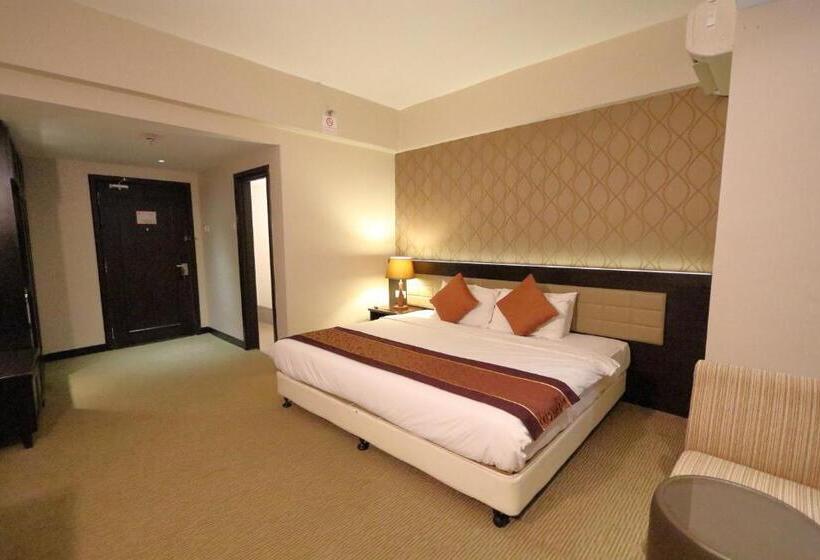 带大床的豪华间, The Guest Hotel & Spa