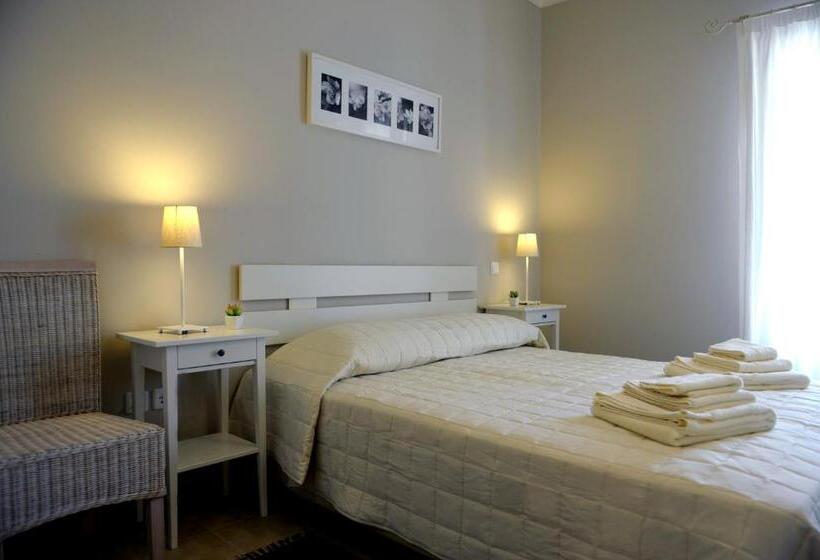 Quarto Triplo Superior, Almyris
