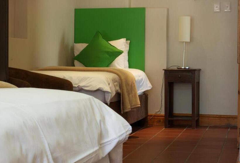 Семейный Номер, Ashanti Gardens Guesthouse