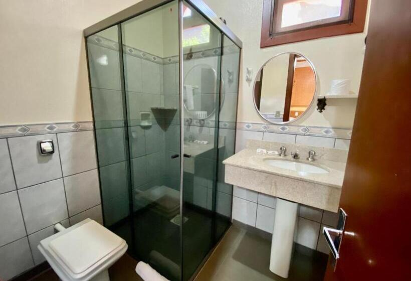 Quarto Triplo Estandar, Pousada Gramado