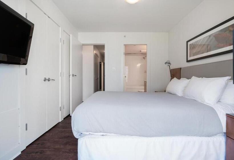 سوئیت 2 خوابه, Level Vancouver   Yaletown Seymour