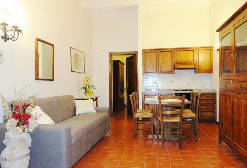 Дом 1 Спальня, Castello Cortevecchio