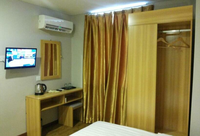 Номер Deluxe, City View  Klia