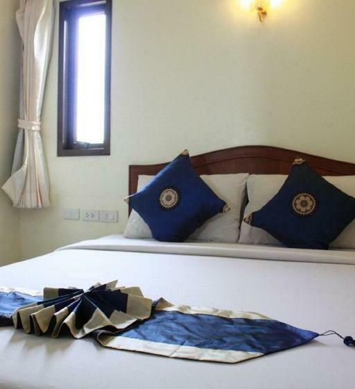 Quarto Estandar, Amorn Mansion