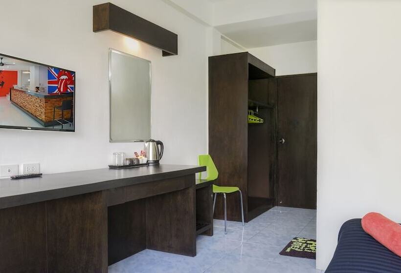 스탠다드 룸, Ubox Samui Hostel   Chaweng Beach