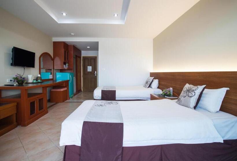 디럭스 룸, Diana Garden Resort   Sha Extra Plus