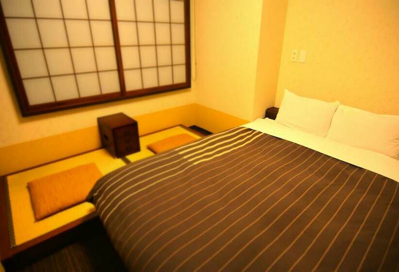 Номер Deluxe, K S House Takayama   Quality Hostels