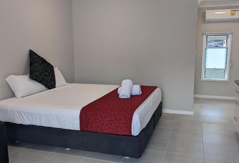 Номер Superior Кровать Кинг, Monte Carlo Motor Inn