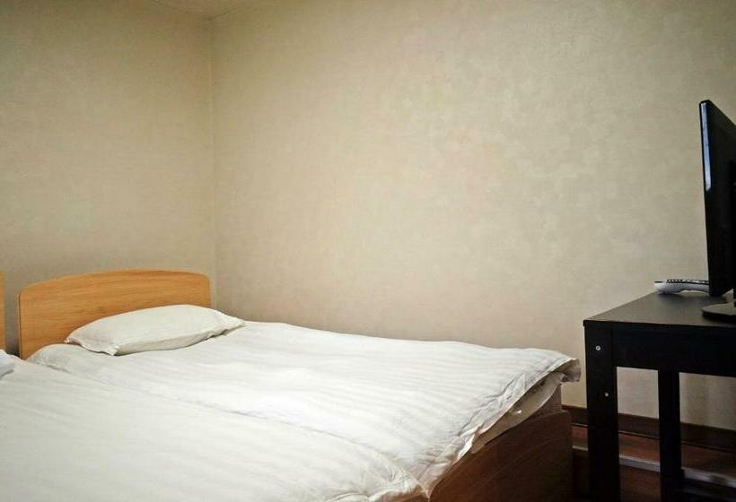 스탠다드 룸 공동 욕실, Yakorea Hostel Gangnam