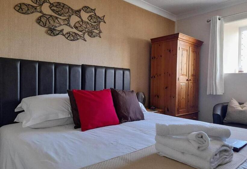 Номер Стандарт Вид на Море, Thurlestone House