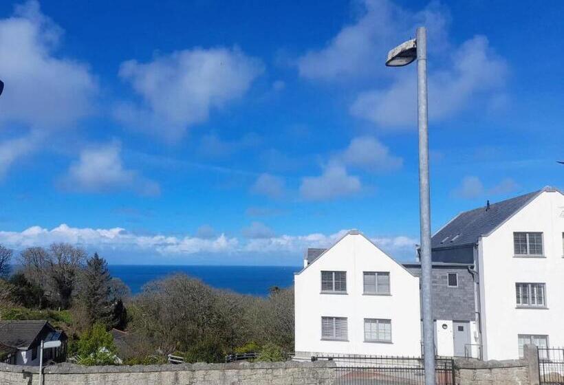 Номер Стандарт Индивидуальный Вид на Море, Thurlestone House