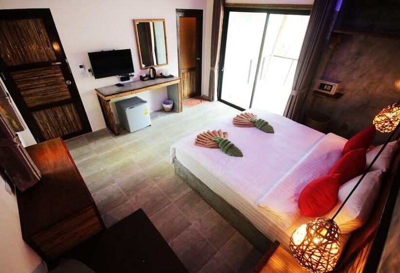 Номер Deluxe, Coco Cape Lanta Resort