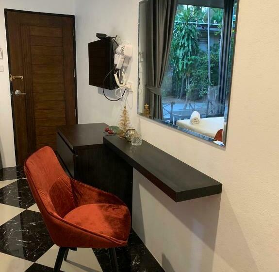 수피리어 룸, The Chess Samui