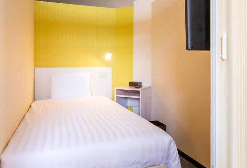 Capsule, Kuretake Inn Gotemba Inter Gold Cabin