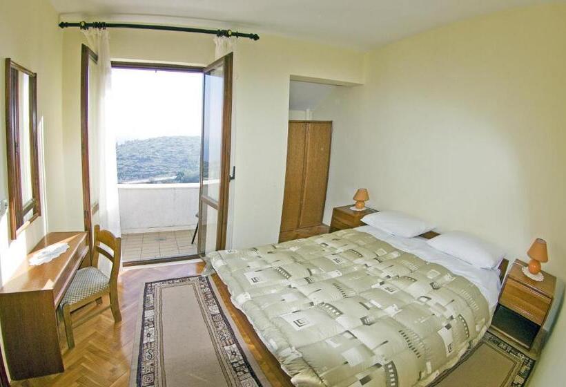 Quarto Estandar Vista Jardim, Guesthouse Moretić