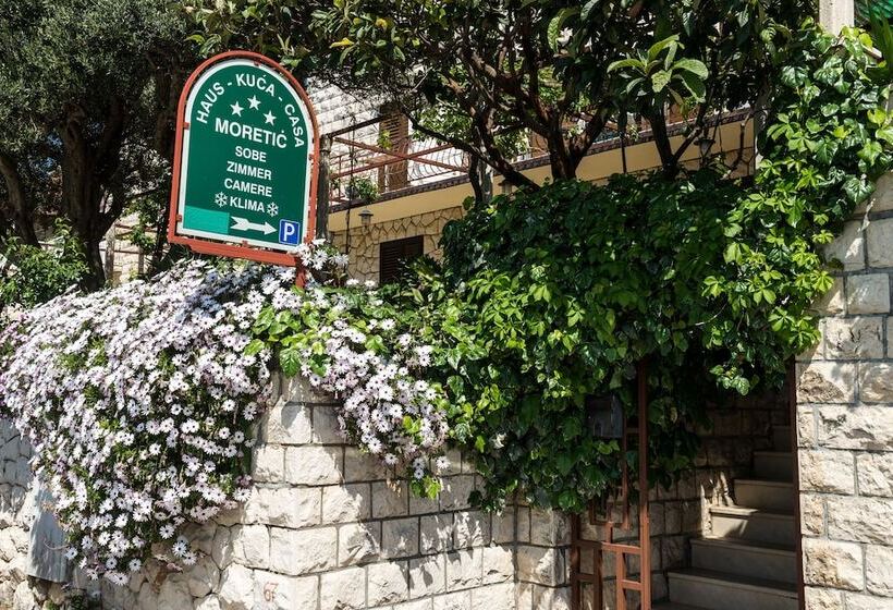 Quarto Estandar Vista Jardim, Guesthouse Moretić