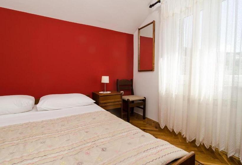 Quarto Estandar Vista Jardim, Guesthouse Moretić