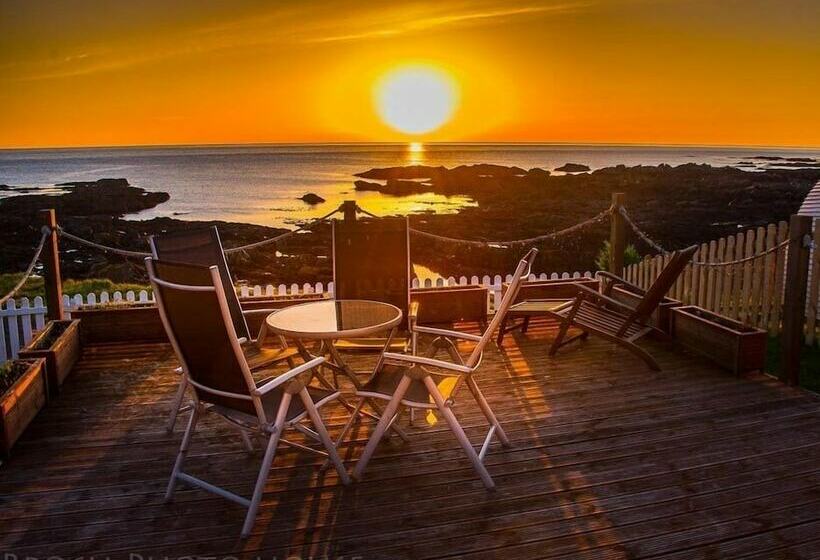 Дом 1 Спальня, Pew With A View  Seafront Cottages