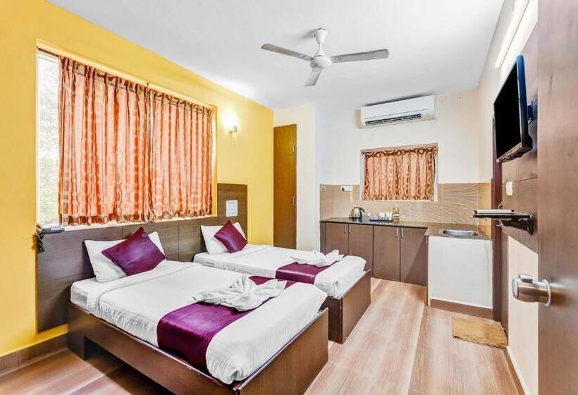 חדר דלוקס, Season 4 Residences  Thiruvanmiyur Near Tidel Park Apollo Proton Cancer Center And Iit Madras Resear