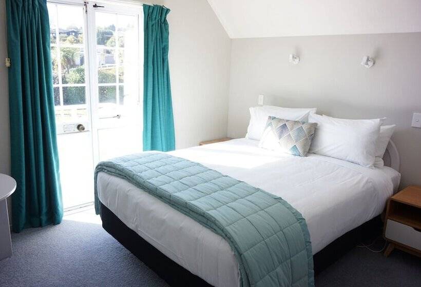 Апартаменты 1 Спальня, Phoenix Thermal Resort  Taupo