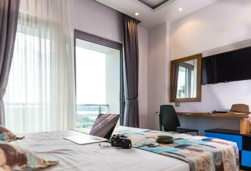 Апартаменты 2 Спальни Вид на Море, Degirmenburnu Residence